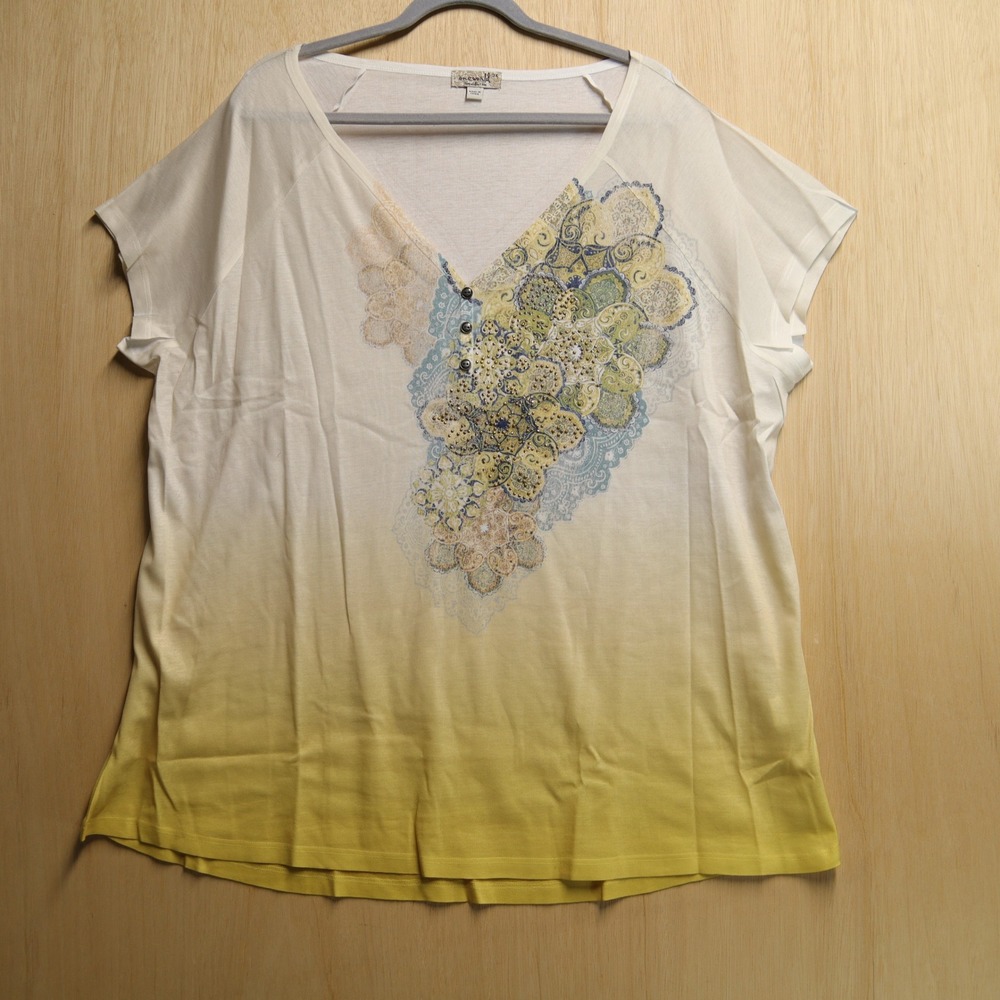 One World Women 3X Yellow Ombre Paisley Mandala Henley V-Neck Short Sleeve NEW